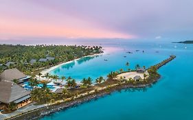 Plantation Island Resort